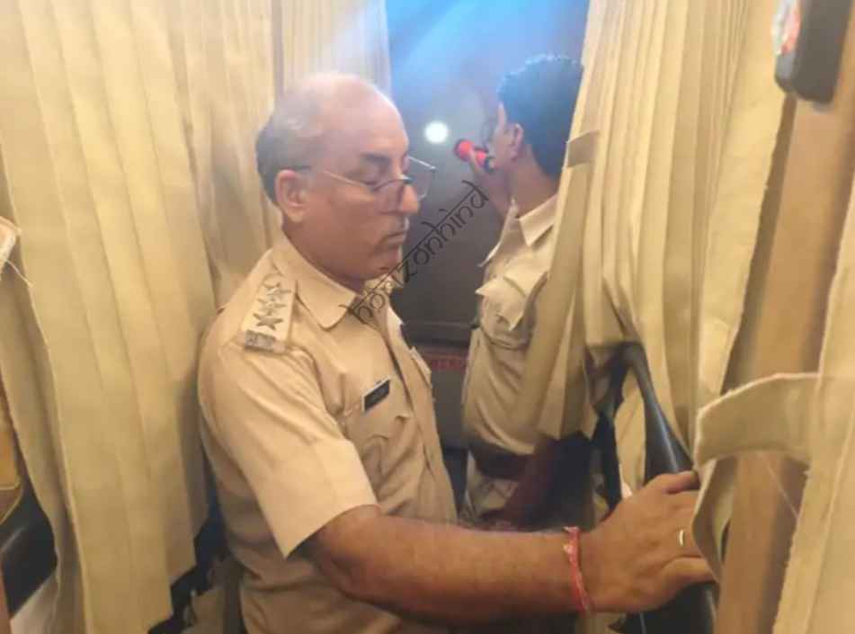 उदयपुर न्यूज़: जैसलमेर हादसे के बाद उदयपुर में अलर्ट, 15 स्लीपर बसें सीज, 45 के चालान काटे