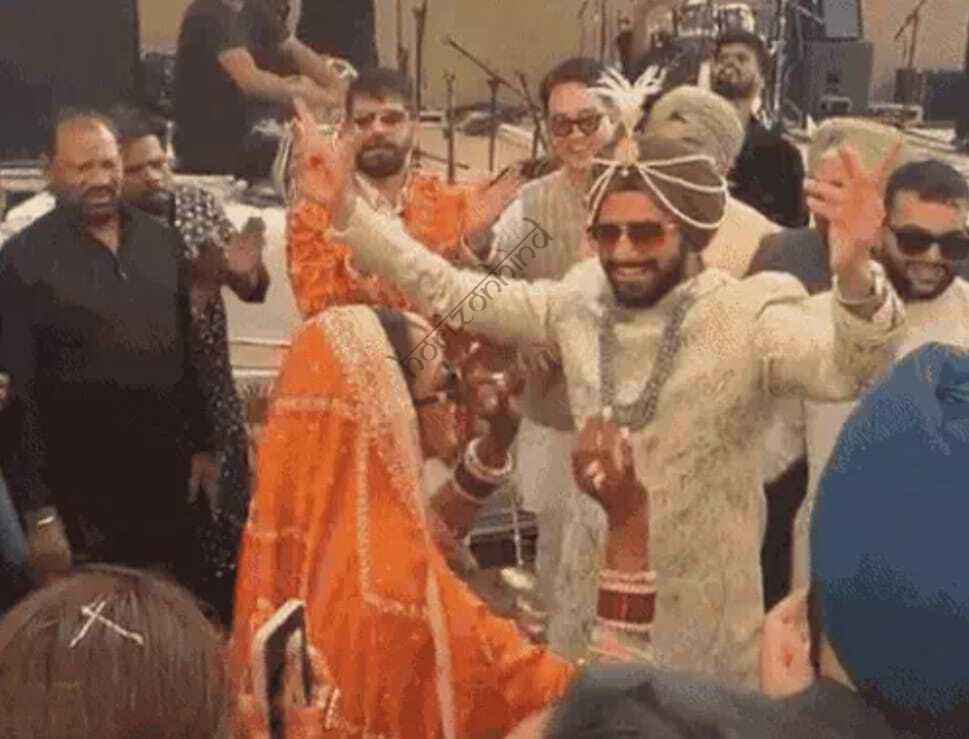 उदयपुर न्यूज़: पुलिस ने बंद किया पंजाबी सिंगर जस्सी की परफॉर्मेंस पर साउंड, जस्सी ने बिना माइक गाकर दूल्हा-दुल्हन को नचाया