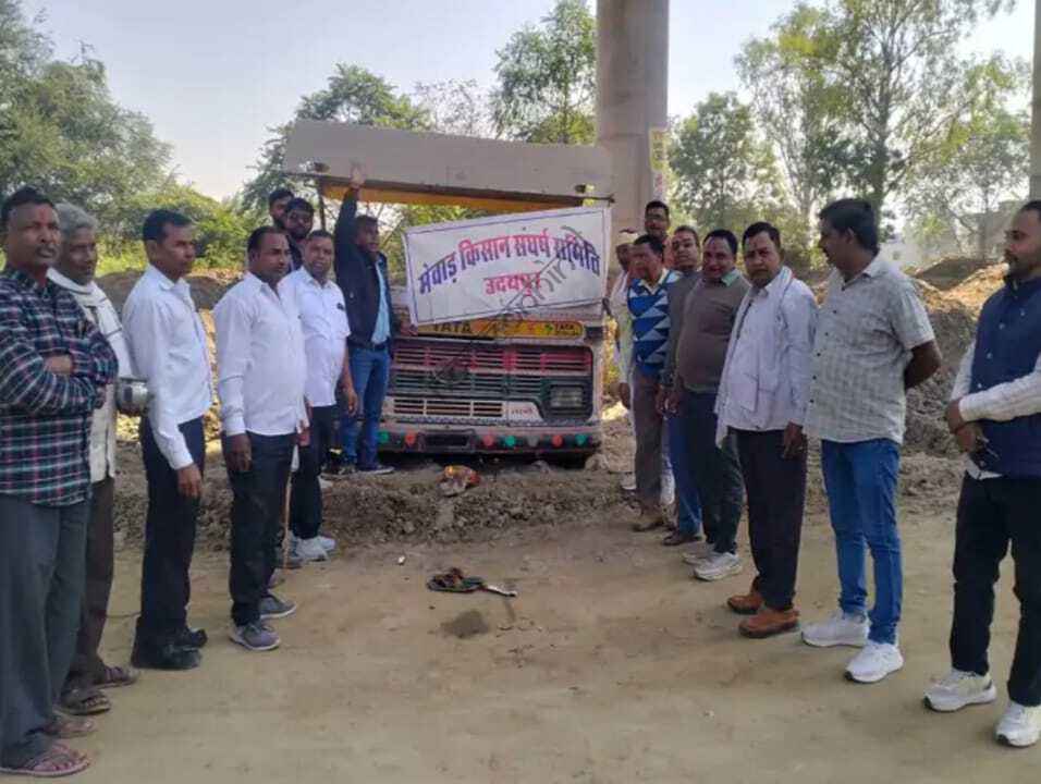 उदयपुर न्यूज़: 24 किमी लंबे बाईपास पर सर्विस रोड नहीं, ग्रामीणों का आंदोलन