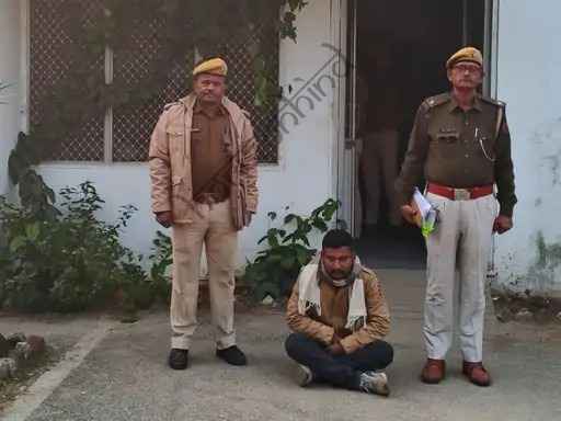 उदयपुर न्यूज़: 3 नाबालिग लड़कियों से छेड़छाड़, पेट्रोल से जलाने की धमकी दी