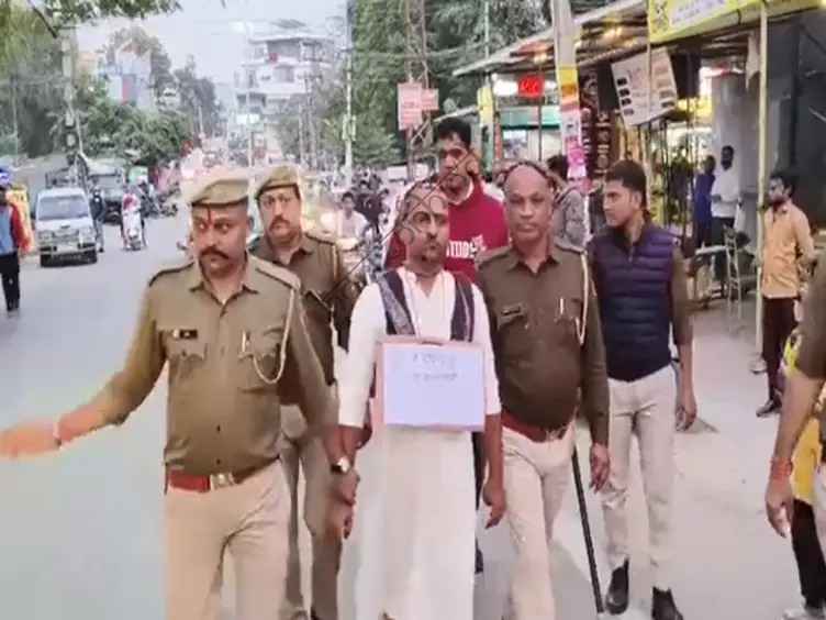 उदयपुर न्यूज़: लिव-इन पार्टनर की नाबालिग बेटी से दुष्कर्म, महिला के कपड़ों में घूमकर पुलिस से बच रहा था आरोपी, आखिर पकड़ा गया  