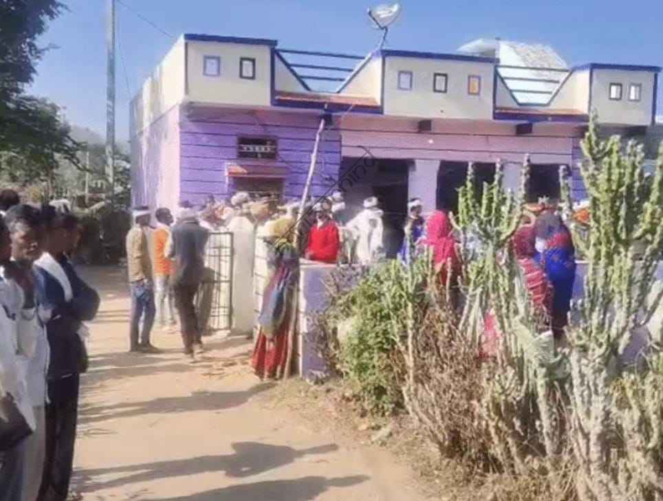 उदयपुर न्यूज़: बुजुर्ग महिला के पैर के टुकड़े-टुकड़े कर हत्या, 5 साल के दोहिते को भी मार डाला