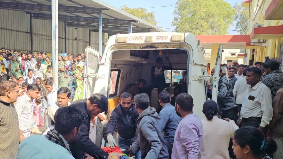 उदयपुर न्यूज़: चढ़ाई पर टूटा ब्रेक, 60 फीट गहरी खाई में समा गई जीप, 27 सवारियों में 3 की मौत, 17 घायल