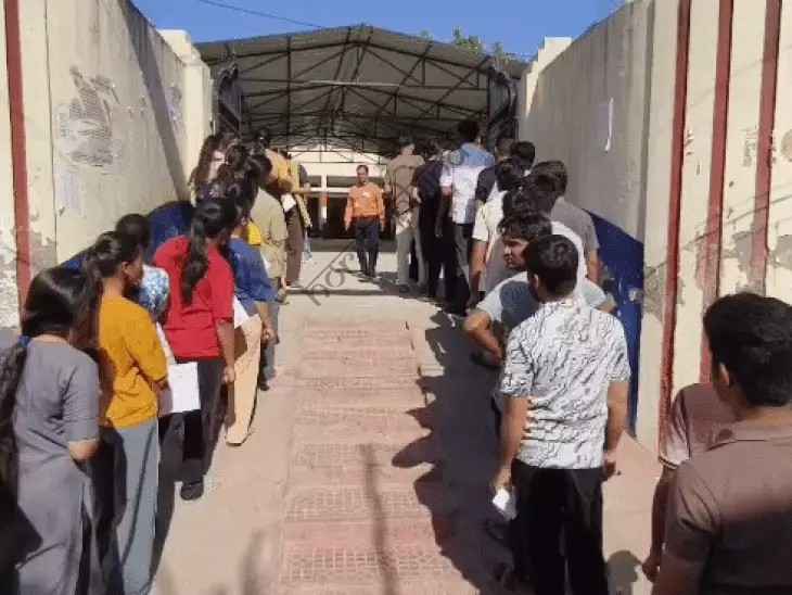 उदयपुर न्यूज़: SI भर्ती परीक्षा में नकल को कोई जगह नहीं  : थ्री-लेयर सिक्योरिटी, 1.32 लाख अभ्यर्थी रजिस्टर्ड