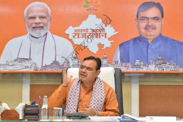 राजस्थान न्यूज़: भगवान शिव को नोटिस भेजने पर मुख्यमंत्री भजनलाल शर्मा का कड़ा एक्शन, JDA प्रवर्तन अधिकारी अरुण कुमार पूनिया निलंबित,ऐसी हरकत न केवल प्रशासनिक अनुशासन का उल्लंघन करती है,