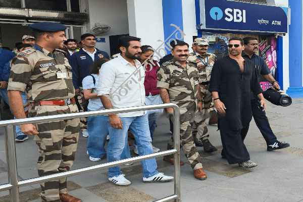 राजस्थान न्यूज़: जोधपुर पहुंचे अक्षय कुमार, कहा—राजस्थान की मेहमाननवाज़ी का कोई मुकाबला नहीं