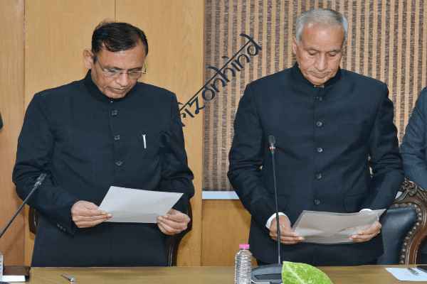 राजस्थान न्यूज़: जयपुर: सुनील शर्मा ने राज्य सूचना आयुक्त पद की शपथ ली — मुख्य सूचना आयुक्त मोहन लाल लाठर ने राज्य सूचना भवन में दिलाई शपथ