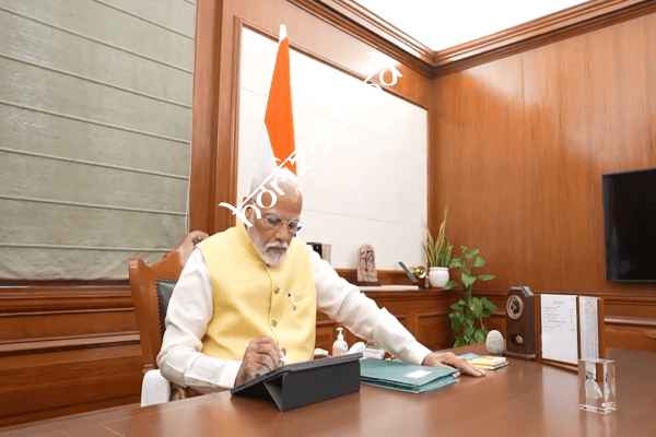 राष्ट्रीय न्यूज़: केंद्रीय कैबिनेट के बड़े फैसले: ₹ 12,236 करोड़ की परियोजनाओं को मंजूरी, केरल का नाम केरलम करने के प्रस्ताव को भी हरी झंडी