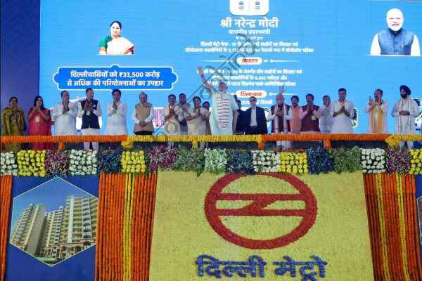 राष्ट्रीय न्यूज़: राष्ट्रपति द्रौपदी मुर्मू के अपमान को जनता माफ नहीं करेगी: नरेंद्र मोदी