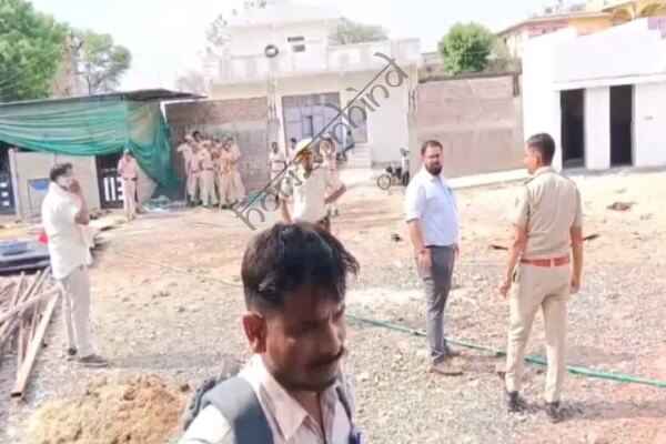 राजस्थान न्यूज़: प्रतापगढ़ में ड्रग तस्कर का करोड़ों का फार्महाउस बुलडोजर से ध्वस्त, 2.78 करोड़ की संपत्तियां पहले ही हो चुकी हैं फ्रीज