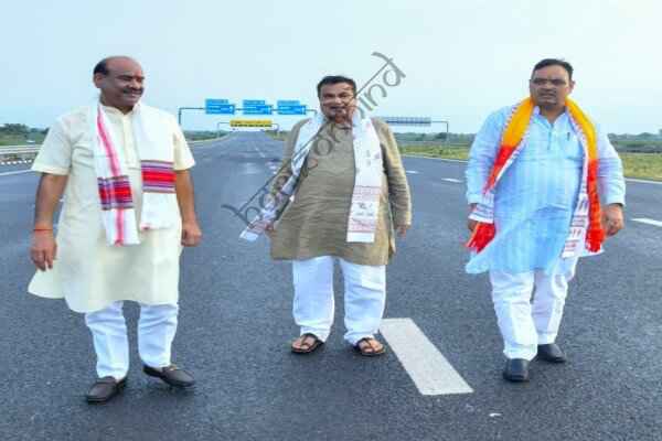 राजस्थान न्यूज़: ओम बिरला, नितिन गडकरी और मुख्यमंत्री भजनलाल शर्मा ने दिल्ली-वडोदरा एक्सप्रेसवे का किया निरीक्षण