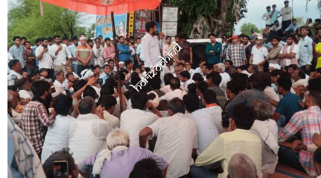 राजस्थान न्यूज़: पांचना बांध से पानी पहुंचने के बाद भी किसानों का आंदोलन जारी, हिण्डौन-करौली मार्ग पर जाम से यातायात प्रभावित