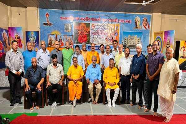 राजस्थान न्यूज़: राजस्थान पत्रकार परिषद की प्रदेश इकाई की ओर से मानसरोवर में पंच कुंडीय गायत्री महायज्ञ संपन्न,अच्छी बारिश और आरोग्यता के लिए पत्रकारों ने दीं आहुतियां