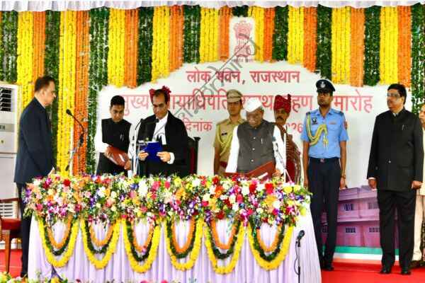 राजस्थान न्यूज़: जस्टिस संजय कुमार अग्रवाल बने राजस्थान हाईकोर्ट के मुख्य न्यायाधीश, राज्यपाल हरिभाऊ बागडे ने दिलाई शपथ