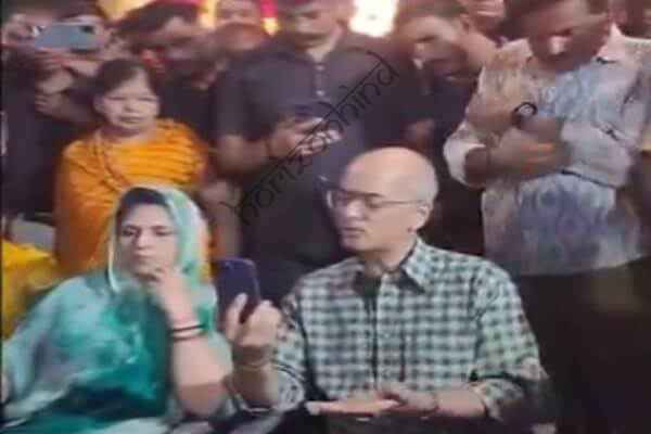 राजस्थान न्यूज़: नाथद्वारा में अध्यक्ष पद के नामांकन से पहले भाजपा पार्षद प्रदीप काबरा घंटों रहे संपर्क से बाहर, लौटे तो परेश सोनी बन चुके थे पार्टी प्रत्याशी